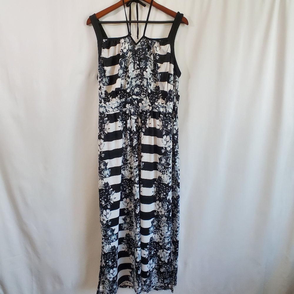 NY Collection Dress - Black & White floral stripes